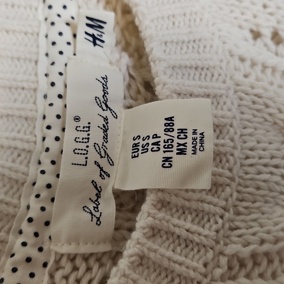 H&M Cream Cable Knit Sweater - Picture 2 of 6